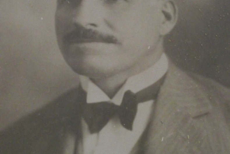 História de Maximiliano de Almeida